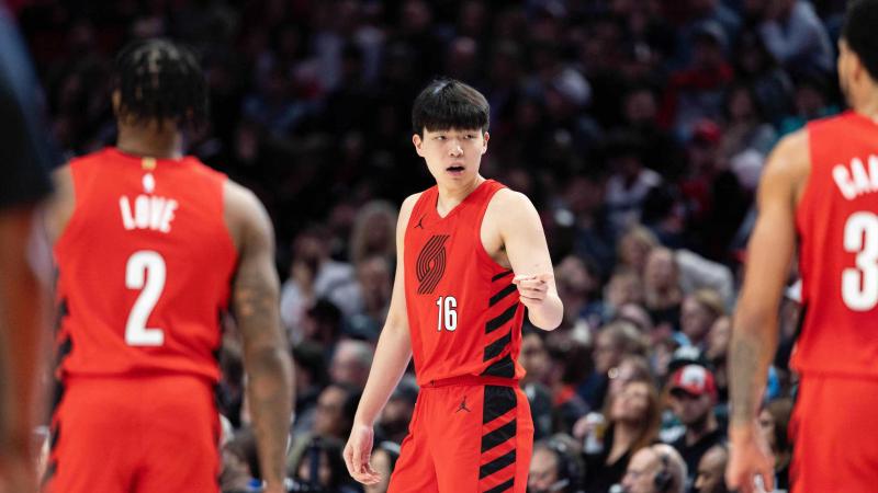 埃贝尔：不理解关于诺伊尔的争论，本赛季他一直是我们的支柱（埃贝尔：对诺伊尔的争议难以理解，本季他始终是球队支柱）