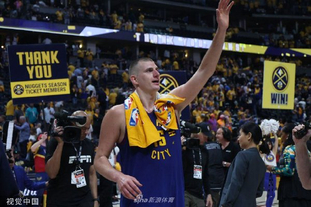 塞斯·库里：首秀就打卫冕冠军确实很艰难，我们还在摸索（塞斯·库里：首战遇上卫冕冠军确实不易，我们还在磨合）