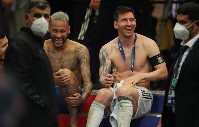 近10年欧冠场均进球榜：哈兰德1.02球第1，C罗第2，梅西第4（过去10年欧冠场均进球榜：哈兰德以1.02球领跑，C罗第2，梅西第4）