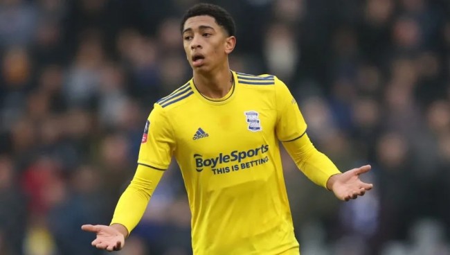 卡拉格：对阿诺德离开利物浦感到失望；祝福阿隆索在皇马成功（卡拉格：对阿诺德离队感到失落，盼阿隆索在皇马取得成功）