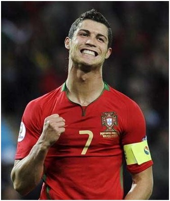 马特乌斯：我和马拉多纳就像梅西和C罗，但我们场外相处更多（马特乌斯：我与马拉多纳如梅罗之争，私下往来更频繁）