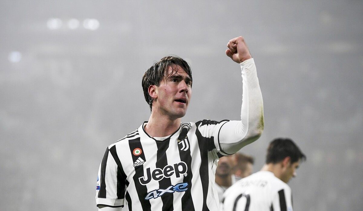 跟队：曼联认为仍具备竞争力签塞门约，球员对加盟持开放态度（队记：曼联自信仍具竞争力引进塞门约，球员对加盟持开放态度）