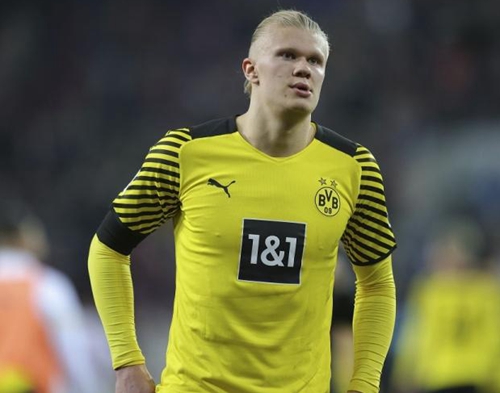 记者：穆西亚拉将于1月2日提前训练，3日拜仁全队体能测试（记者曝：穆西亚拉将于1月2日提前投入训练，拜仁全队3日进行体能测试）