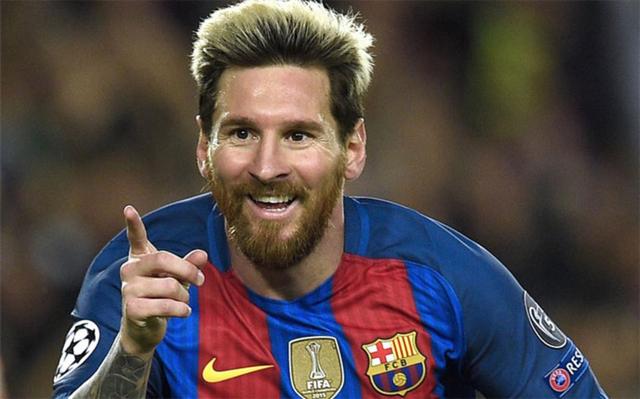 英超球员专访：凯恩谈赛季目标,（对话凯恩：畅谈英超本赛季目标）