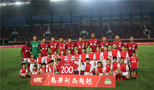 斯基拉：加西亚与巴萨的续约谈判已进入最后阶段，将续约3年（斯基拉：巴萨与加西亚续约谈判进入收官阶段，预计签下3年新约）