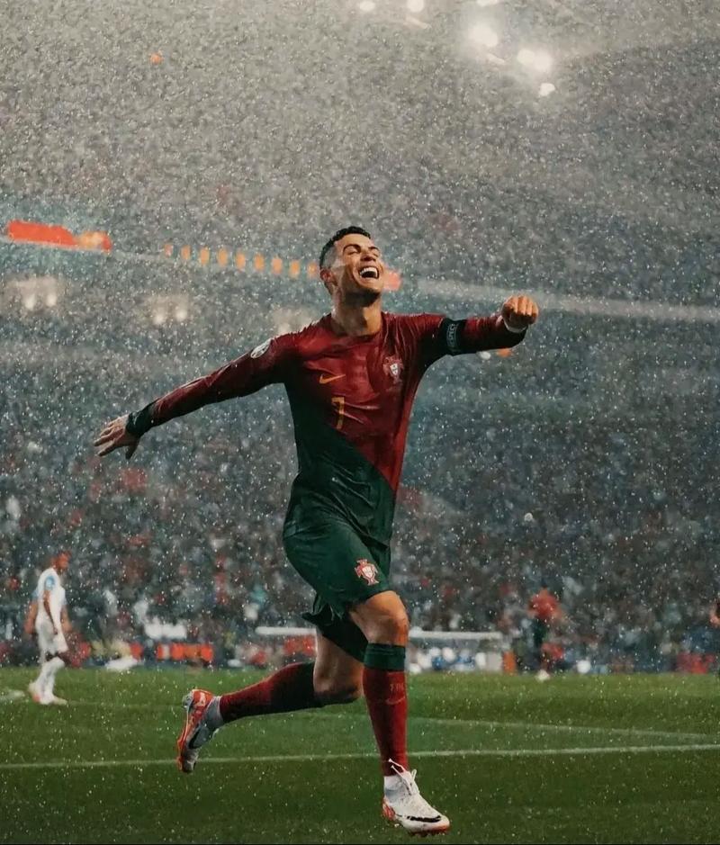 曼城助教：瓜迪奥拉能指挥与水晶宫比赛，罗德里仍无法登场（曼城助教：瓜帅可指挥战水晶宫，罗德里依旧缺席）