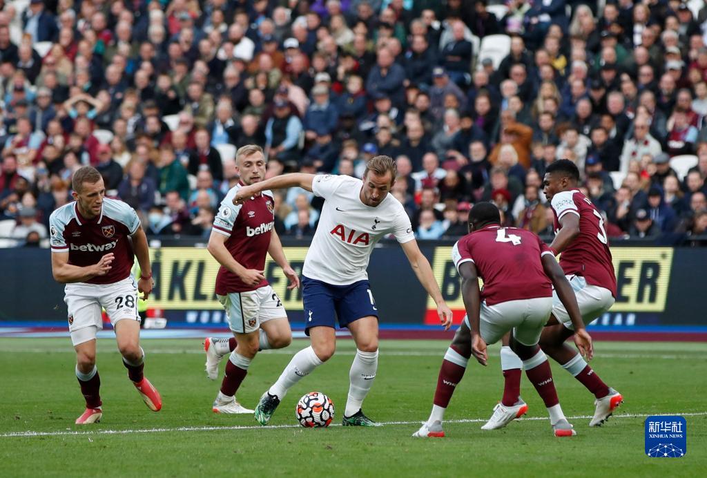 波利塔诺：世界杯资格赛必须全力以赴；最近在俱乐部很费体力（波利塔诺：世预赛要拼尽全力，近期在俱乐部消耗颇大）