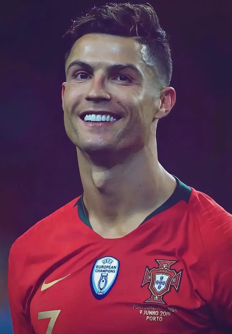 吉达国民总监：伊万-托尼不会在冬窗离开，转会传闻毫无根据（吉达国民总监辟谣：伊万-托尼冬窗留队，转会流言不实）