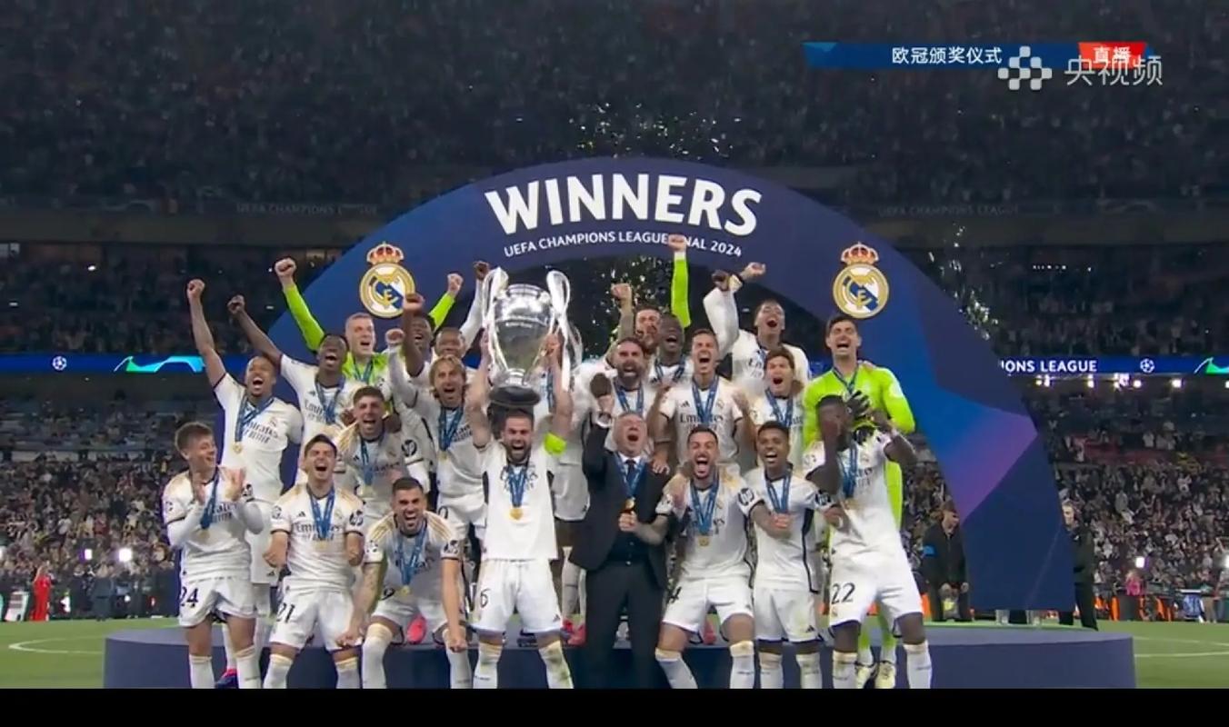 格拉斯纳：我们有16次射门却0-3输球，感觉结果有点不对（格拉斯纳：16次射门却0比3落败，这个结果有点不合理）