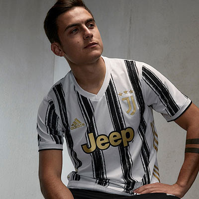 记者：巴萨有意埃及17岁前锋阿卜杜勒卡里姆，并已采取行动（记者：巴萨看中埃及17岁前锋阿卜杜勒卡里姆，已展开运作）