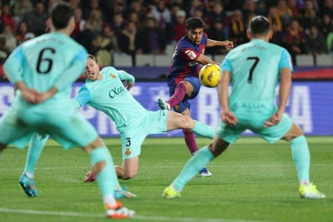 佩佩的成人女星女友：没花过他钱；他30岁生日我给他花了3万（佩佩成人影星女友：从没花过他的钱，他30岁生日反倒是我出了3万）